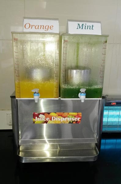 Cold Fruit Juice Dispenser Machine 